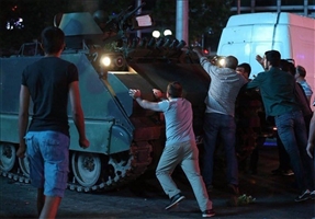 ترکیه در 7 سالگی کودتای نافرجام؛ آیا جریان گولن از پ ک ک خطرناک‌تر است؟